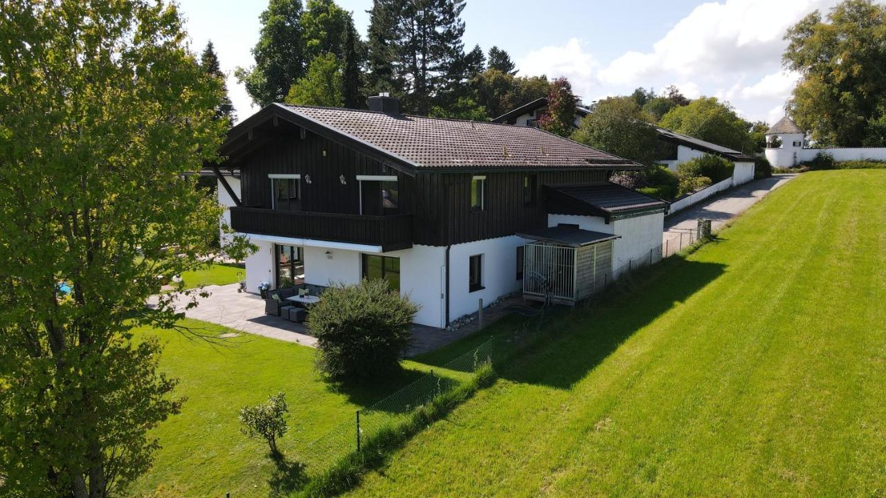 Schoenes Ferienhaus Am Herrenberg Прин-ам-Кимзее Экстерьер фото